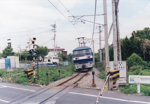 EF210-3