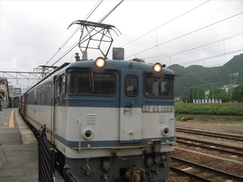 EF65-1009