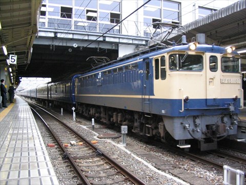 EF65-1107 銀河