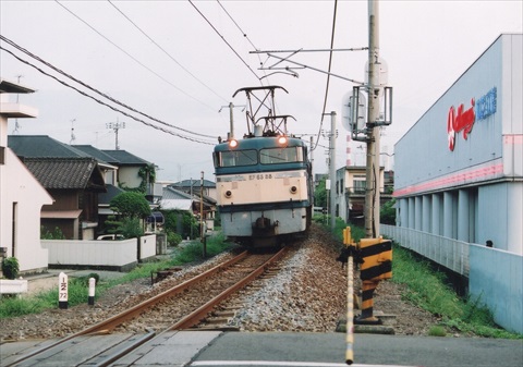 EF65-88